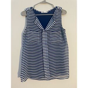 Femme Size M Blue and White Striped Tank